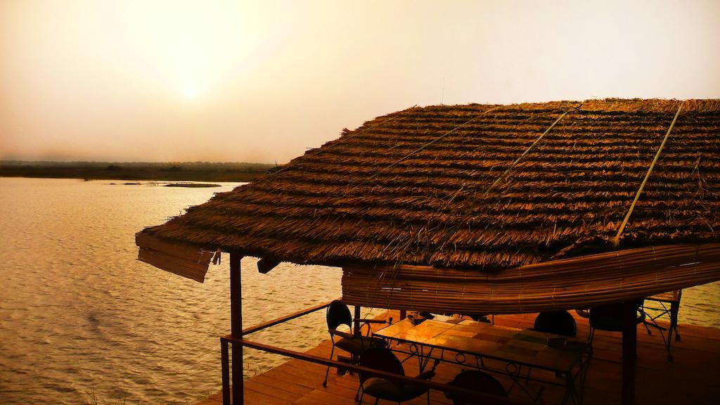 Lampsar Lodge Ndiongo Esterno foto